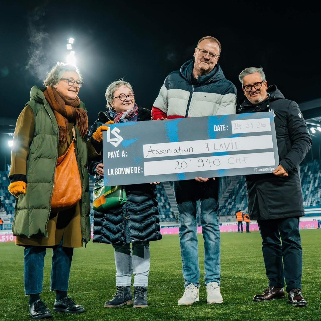 FLAVIE - image match soutien lhc (1280x1280px)_0003_Photo match soutien LHC (6)